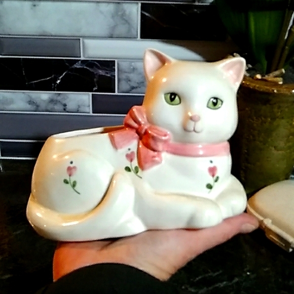 Vintage Cat Planter - Picture 5 of 6